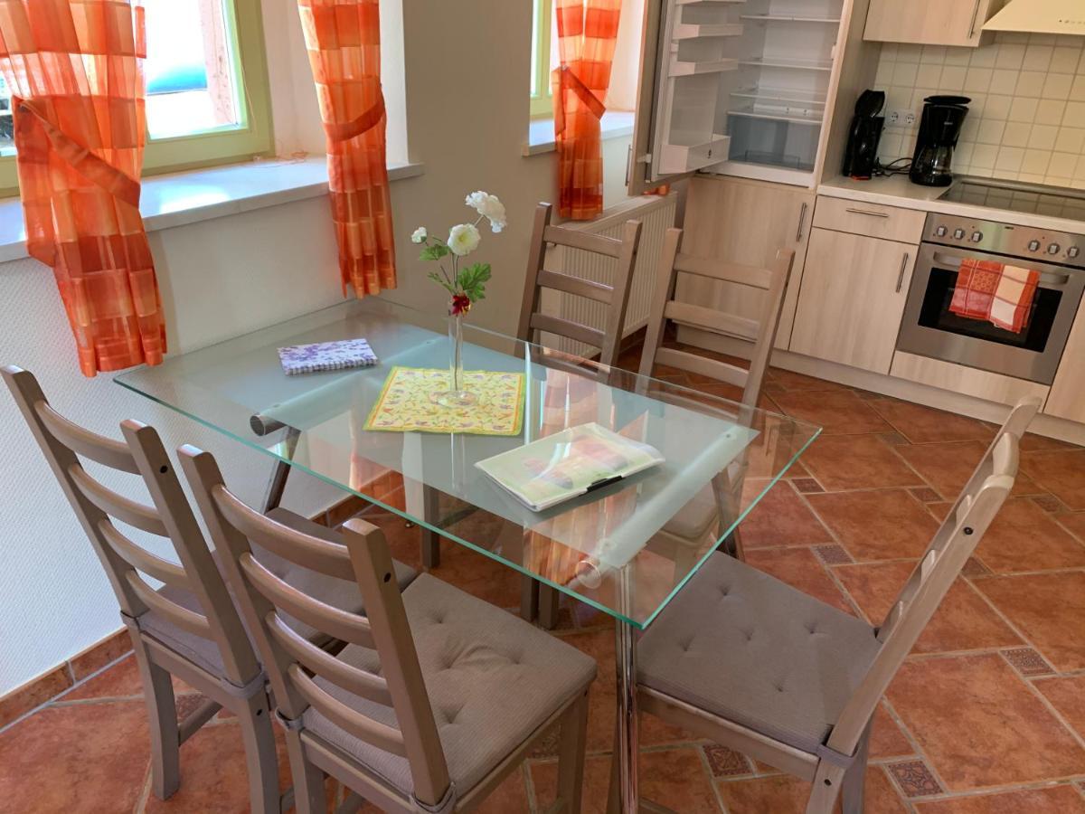 Ferienwohnung Am Schloss Rochlitz Exteriör bild